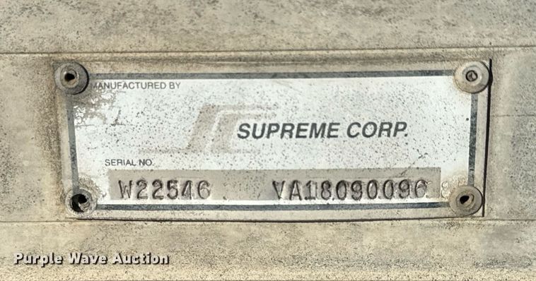 image for item NU9416 1996 GMC TopKick box truck