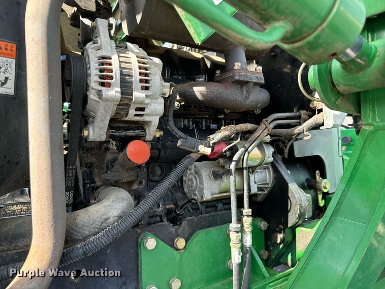 image for item NU9450 Montana 2740 MFWD tractor