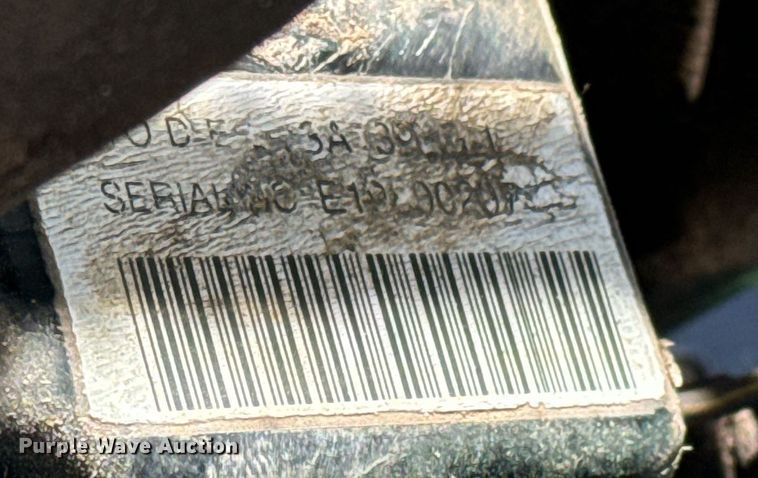 image for item NU9450 Montana 2740 MFWD tractor