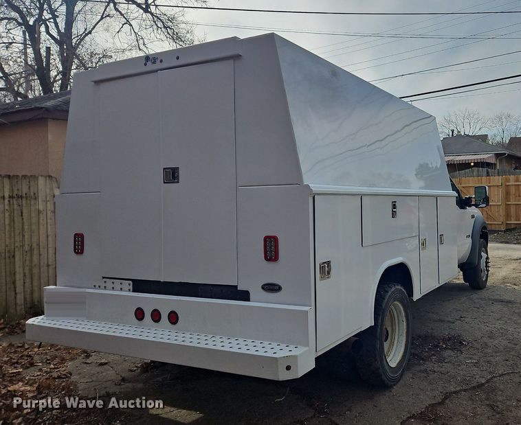 image for item NZ9157 2005 Ford F550 Super Duty  utility / service truck