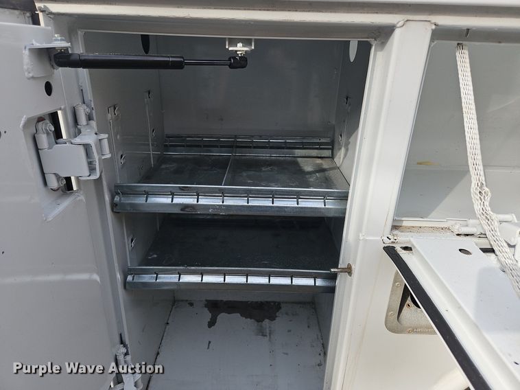 image for item NZ9157 2005 Ford F550 Super Duty  utility / service truck