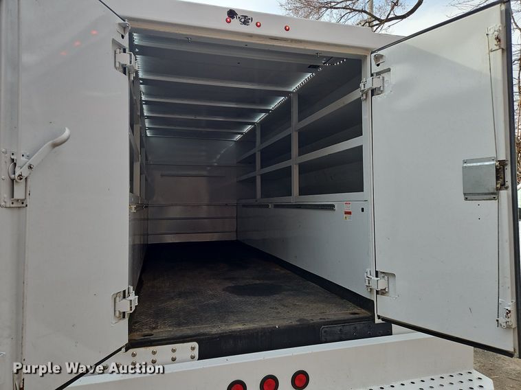 image for item NZ9157 2005 Ford F550 Super Duty  utility / service truck