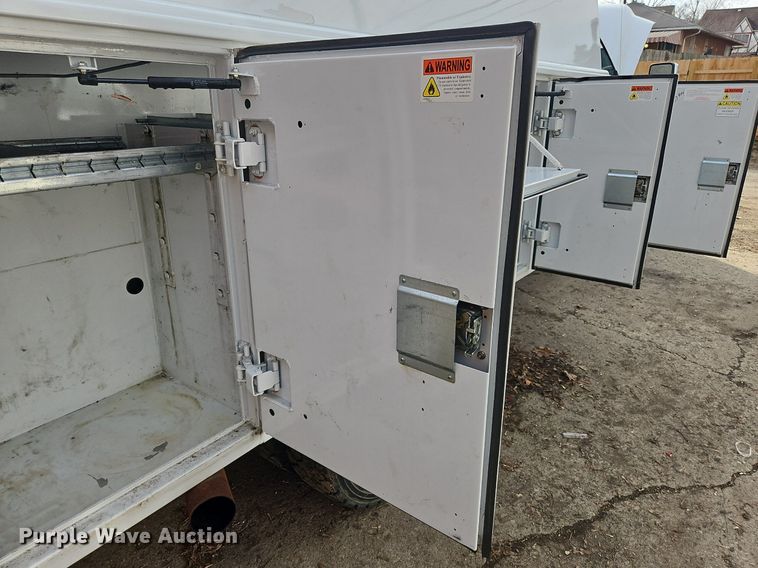 image for item NZ9157 2005 Ford F550 Super Duty  utility / service truck