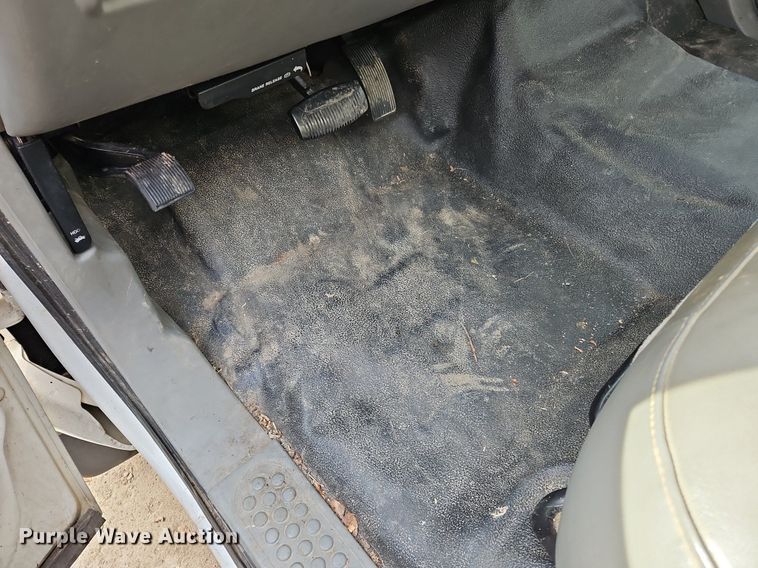 image for item NZ9157 2005 Ford F550 Super Duty  utility / service truck