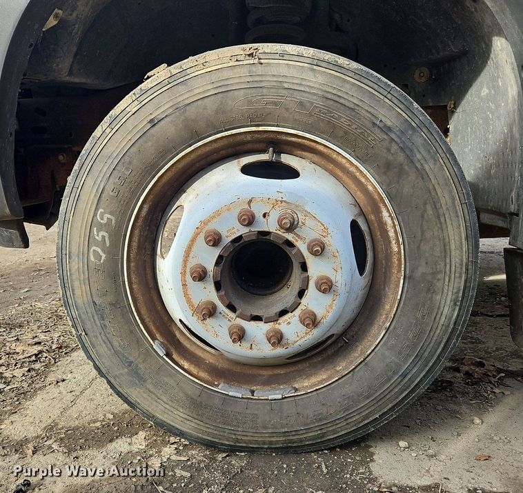 image for item NZ9157 2005 Ford F550 Super Duty  utility / service truck