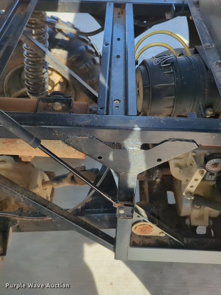 image for item NZ9366 2001 Polaris Ranger utility vehicle