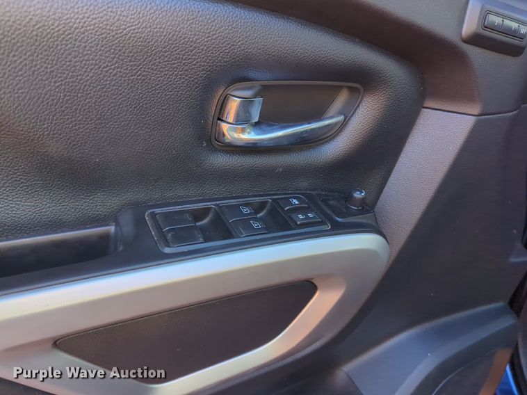 image for item OD9181 2017 Nissan Titan XD Crew Cab pickup truck
