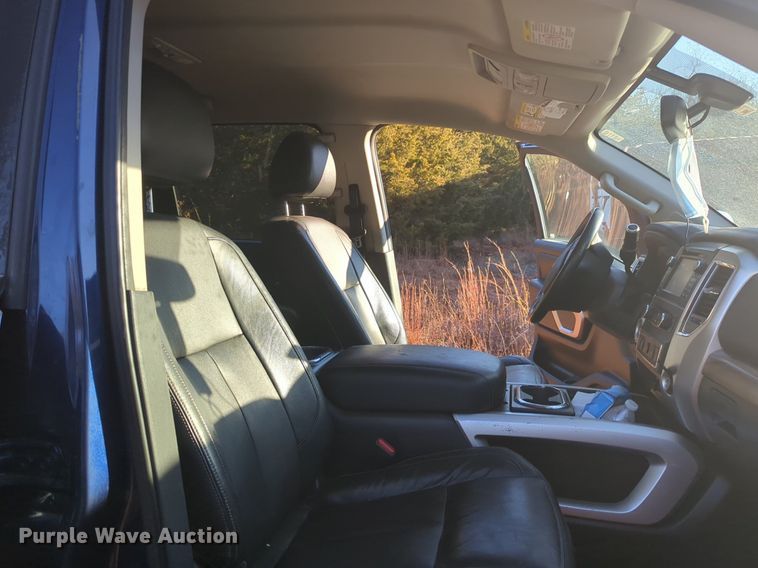 image for item OD9181 2017 Nissan Titan XD Crew Cab pickup truck