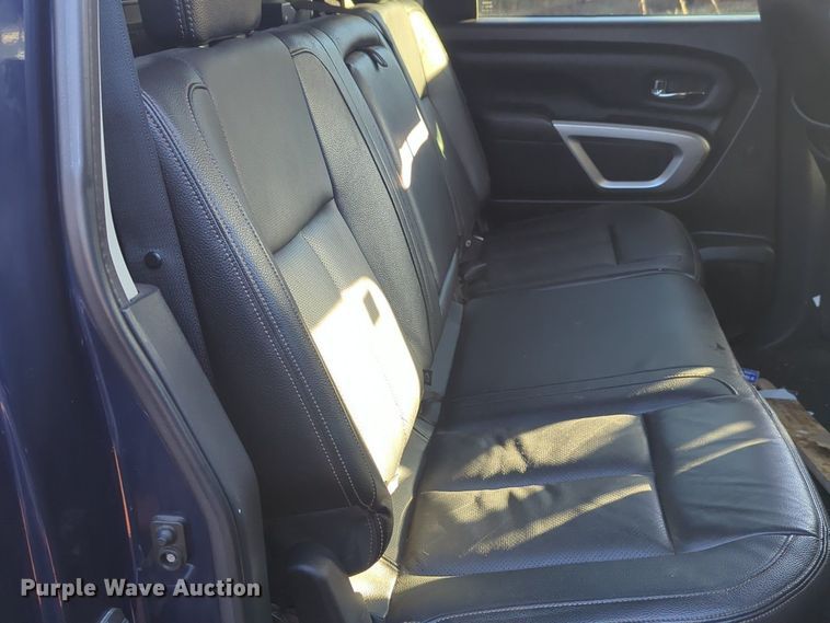 image for item OD9181 2017 Nissan Titan XD Crew Cab pickup truck