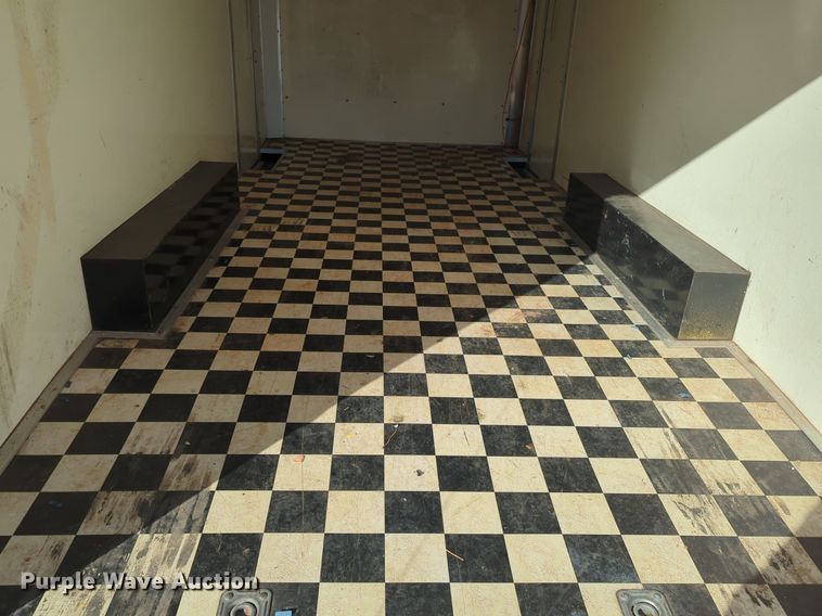 image for item OD9247 2003 Continental Cargo WEV8.520TA3 enclosed cargo trailer