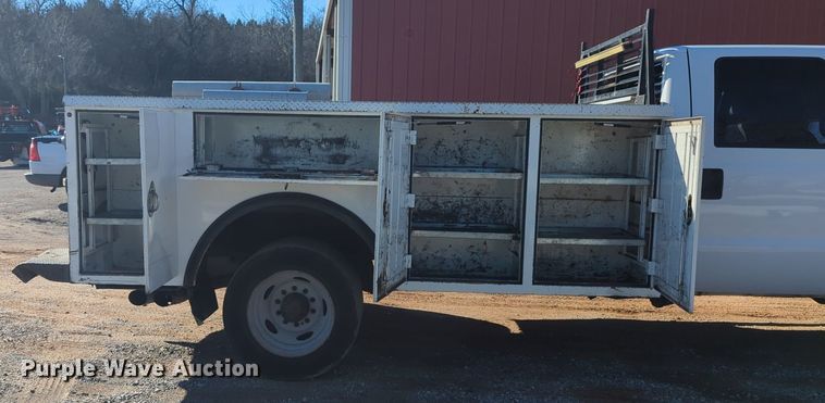 image for item OD9251 2013 Ford F550 Super Duty Crew Cab utility / service truck