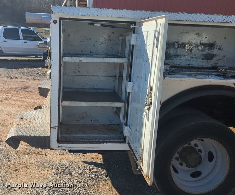 image for item OD9251 2013 Ford F550 Super Duty Crew Cab utility / service truck