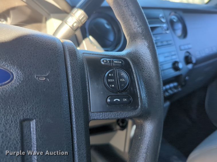 image for item OD9251 2013 Ford F550 Super Duty Crew Cab utility / service truck