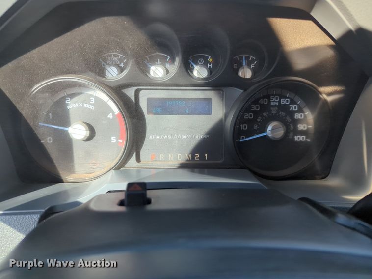 image for item OD9251 2013 Ford F550 Super Duty Crew Cab utility / service truck