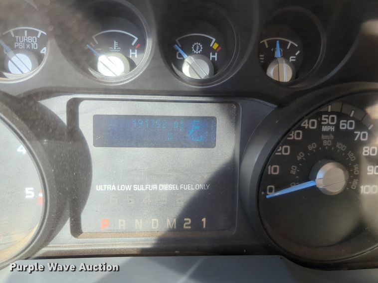 image for item OD9251 2013 Ford F550 Super Duty Crew Cab utility / service truck