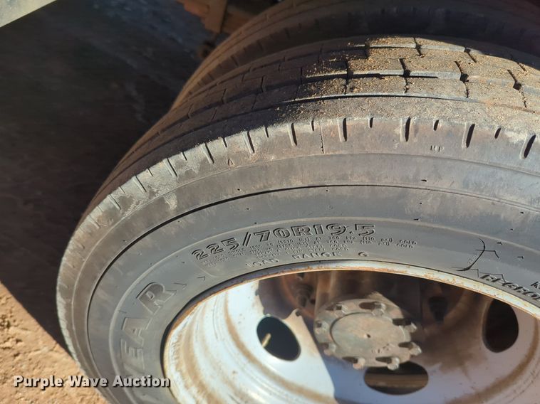 image for item OD9251 2013 Ford F550 Super Duty Crew Cab utility / service truck