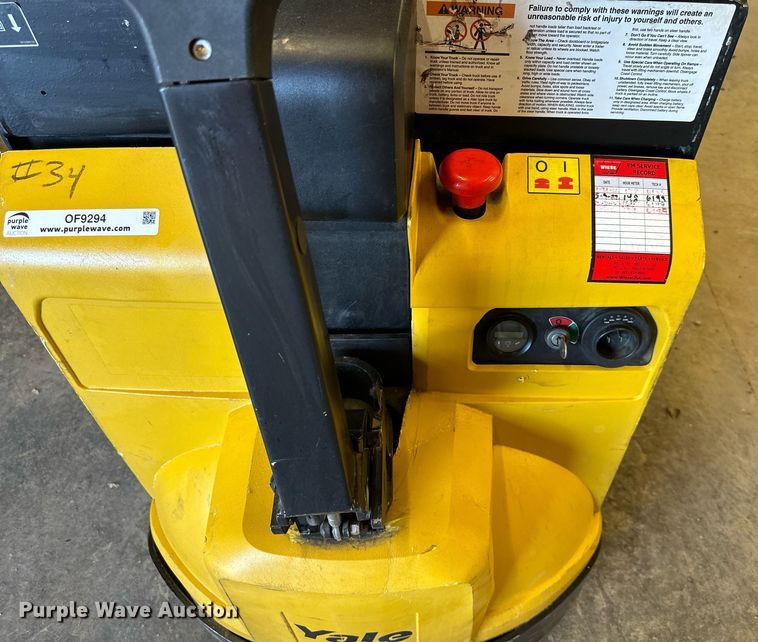 image for item OF9294 Yale  MPB045VGN24T2246 pallet jack