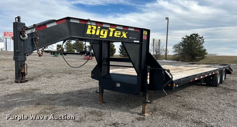image for item OI9546 2014 Big Tex 22GN-25BK+5 equipment trailer