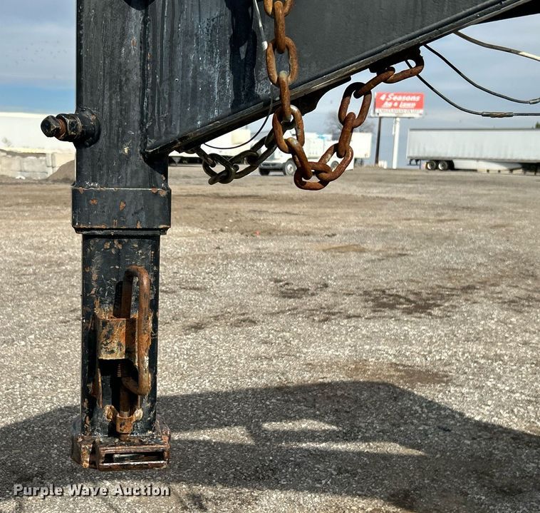 image for item OI9546 2014 Big Tex 22GN-25BK+5 equipment trailer