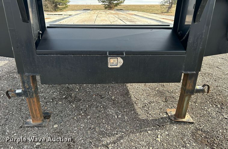 image for item OI9546 2014 Big Tex 22GN-25BK+5 equipment trailer