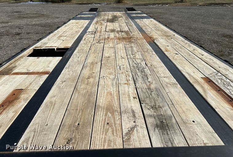 image for item OI9546 2014 Big Tex 22GN-25BK+5 equipment trailer