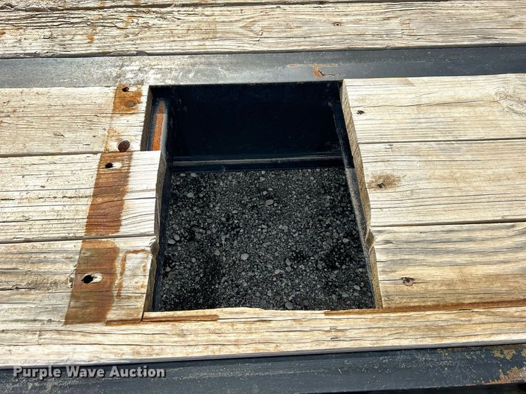 image for item OI9546 2014 Big Tex 22GN-25BK+5 equipment trailer