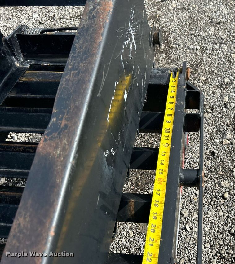 image for item OI9546 2014 Big Tex 22GN-25BK+5 equipment trailer