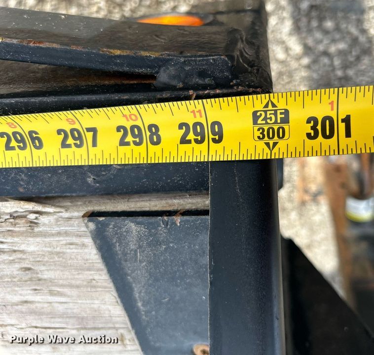 image for item OI9546 2014 Big Tex 22GN-25BK+5 equipment trailer