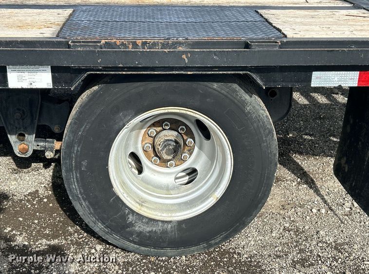 image for item OI9546 2014 Big Tex 22GN-25BK+5 equipment trailer