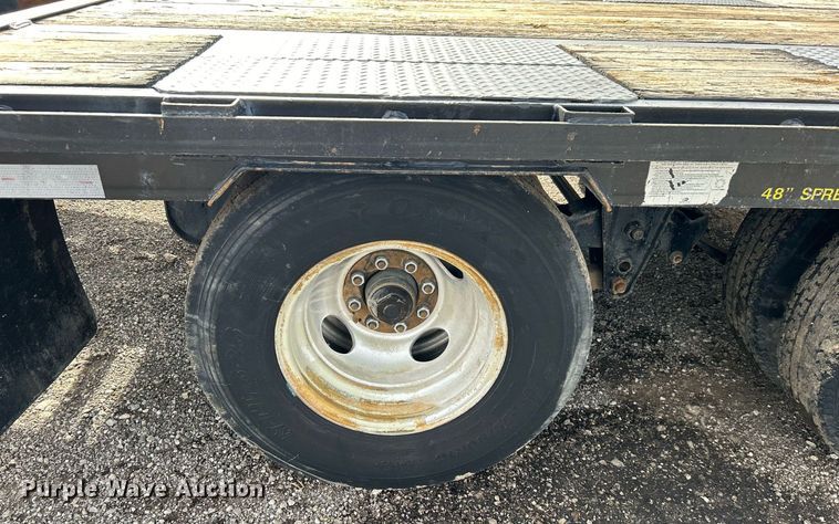 image for item OI9546 2014 Big Tex 22GN-25BK+5 equipment trailer