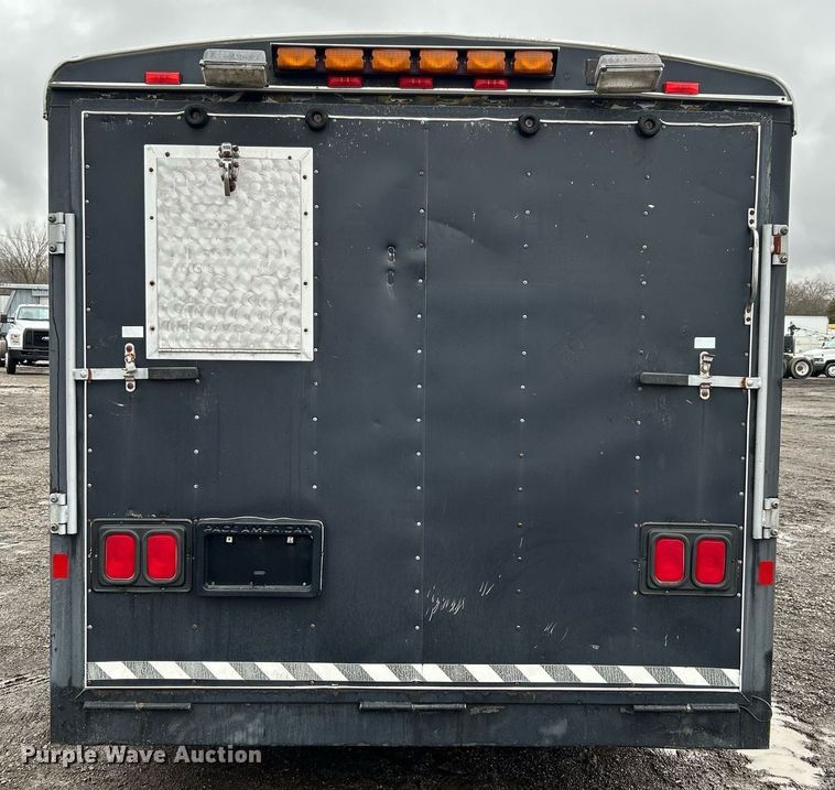 image for item OI9573 1996 Pace American enclosed cargo trailer