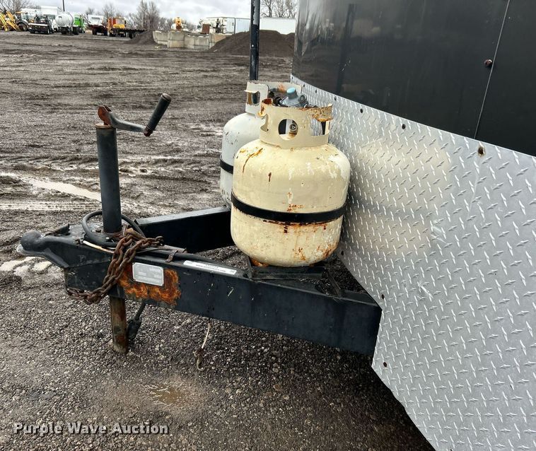 image for item OI9573 1996 Pace American enclosed cargo trailer