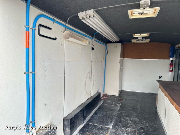 image for item OI9573 1996 Pace American enclosed cargo trailer