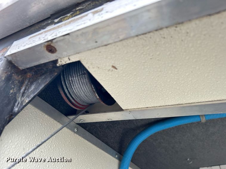 image for item OI9573 1996 Pace American enclosed cargo trailer