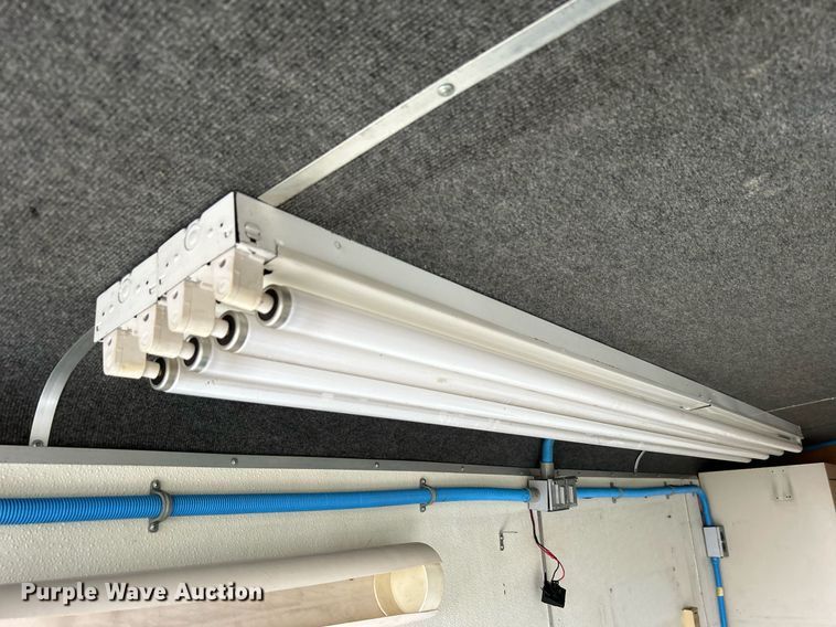 image for item OI9573 1996 Pace American enclosed cargo trailer