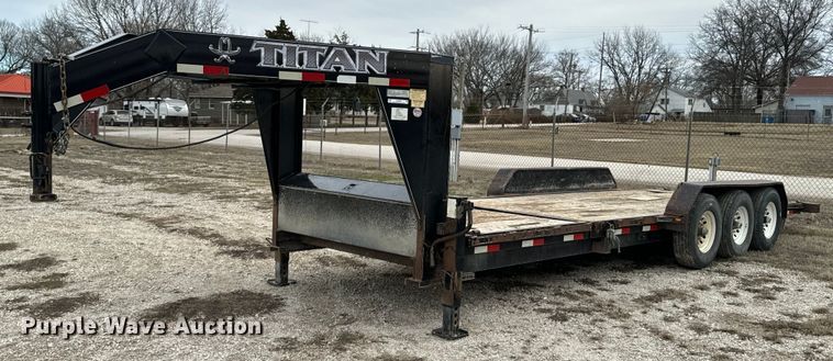 image for item OJ9463 2013 Titan equipment trailer