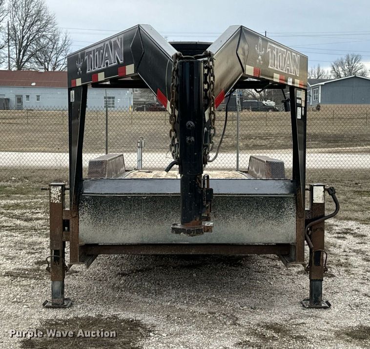 image for item OJ9463 2013 Titan equipment trailer