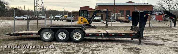image for item OJ9463 2013 Titan equipment trailer