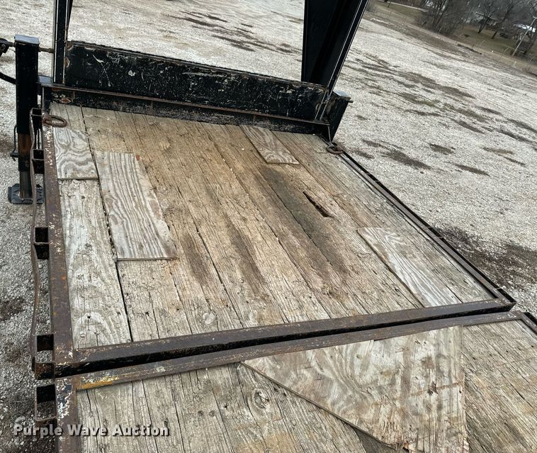 image for item OJ9463 2013 Titan equipment trailer