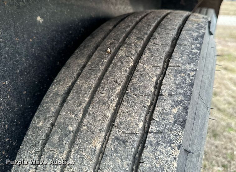 image for item OJ9463 2013 Titan equipment trailer