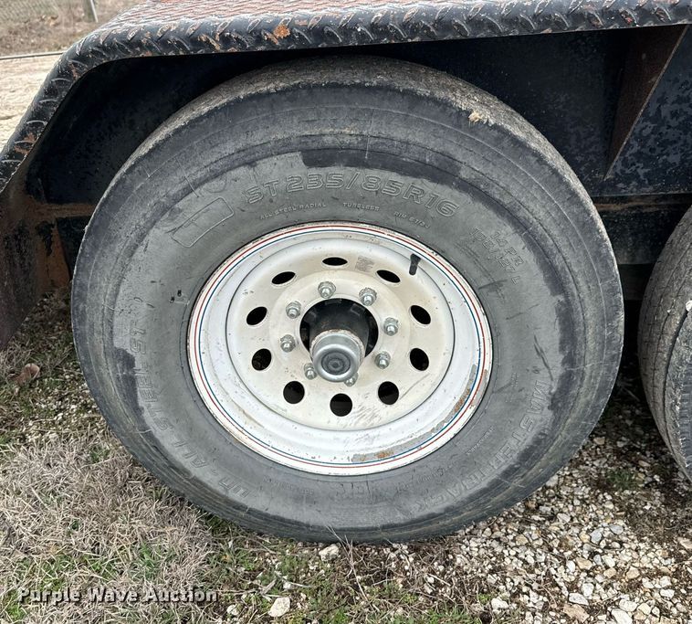 image for item OJ9463 2013 Titan equipment trailer