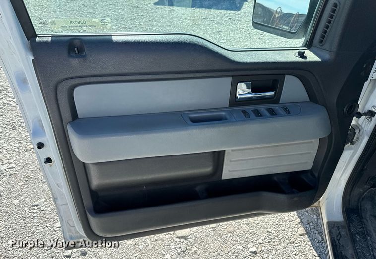 image for item OJ9479 2012 Ford F150 XL SuperCab pickup truck