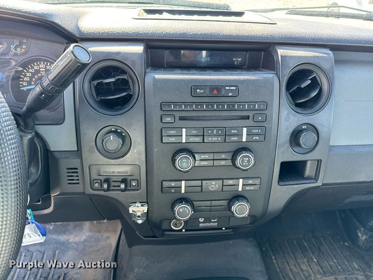 image for item OJ9479 2012 Ford F150 XL SuperCab pickup truck