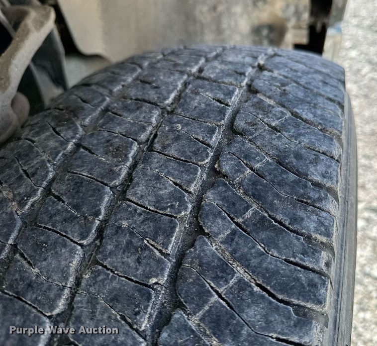 image for item OJ9479 2012 Ford F150 XL SuperCab pickup truck