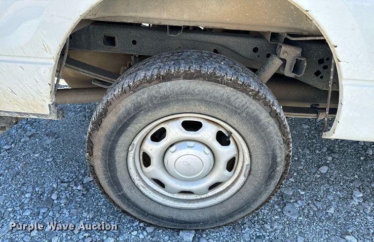 image for item OJ9479 2012 Ford F150 XL SuperCab pickup truck