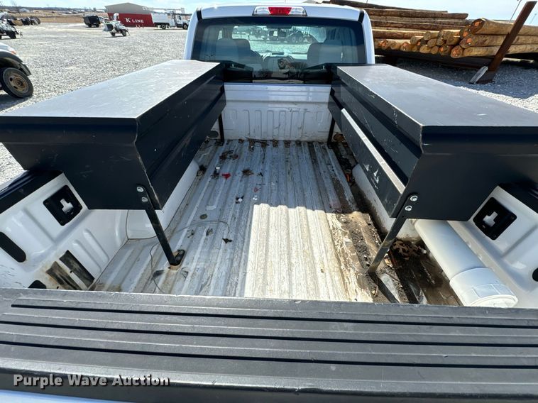 image for item OJ9483 2016 Ford  F150 XL SuperCab pickup truck