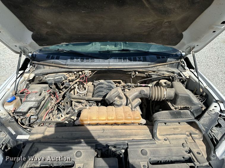 image for item OJ9483 2016 Ford  F150 XL SuperCab pickup truck