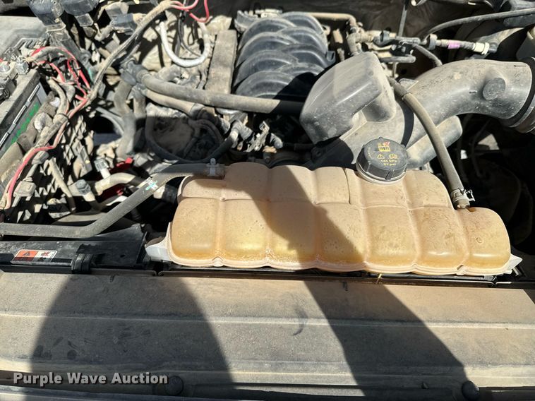 image for item OJ9483 2016 Ford  F150 XL SuperCab pickup truck