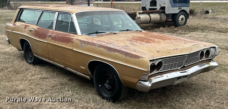 image for item OJ9535 1968 Ford  Country Sedan 