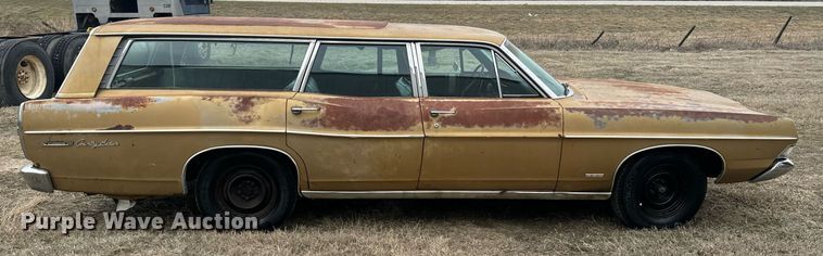 image for item OJ9535 1968 Ford  Country Sedan 